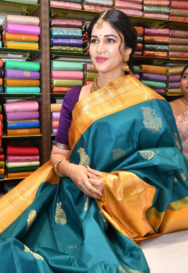 LavanyaTripathi-17.jpeg 16