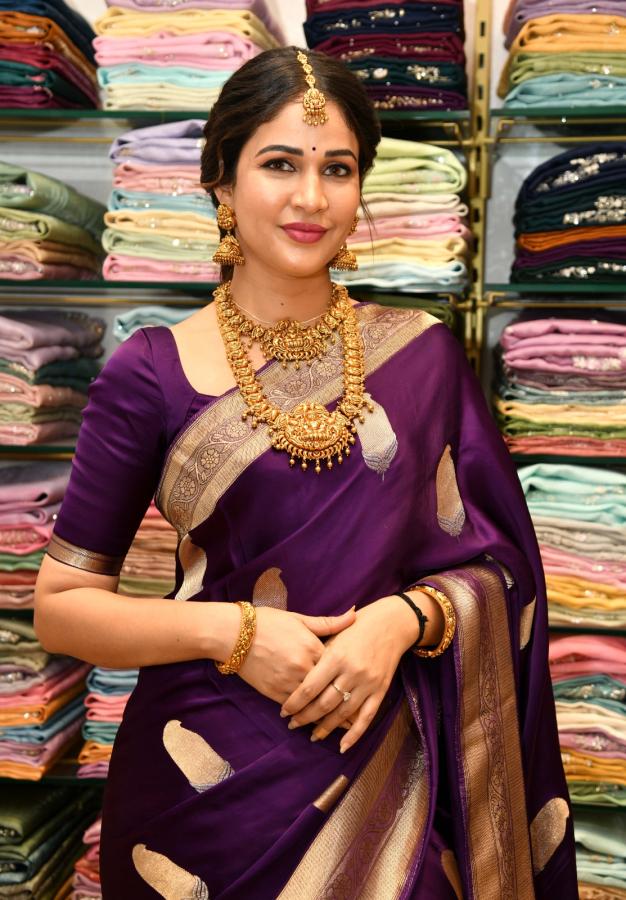 LavanyaTripathi-18.jpeg 17