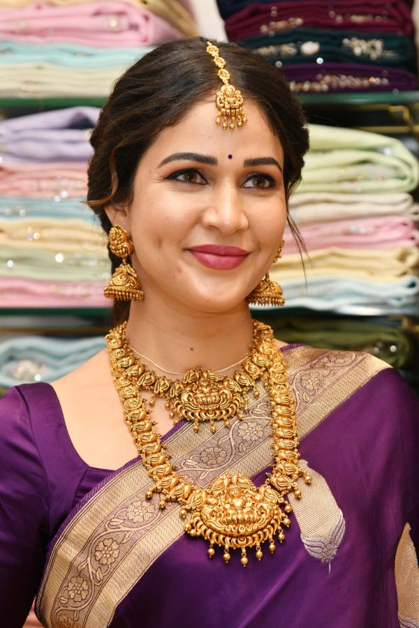 LavanyaTripathi-19.jpeg 18