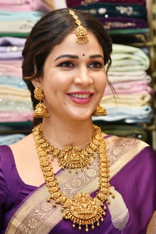 LavanyaTripathi-22.jpeg 21