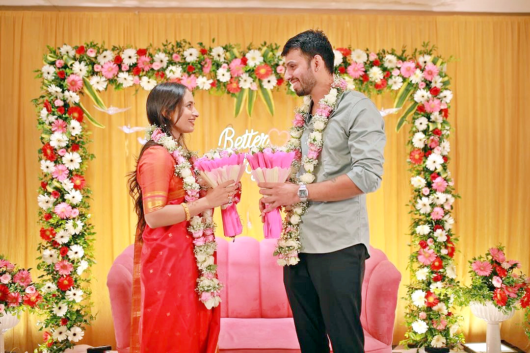 engagement-02.jpg 2