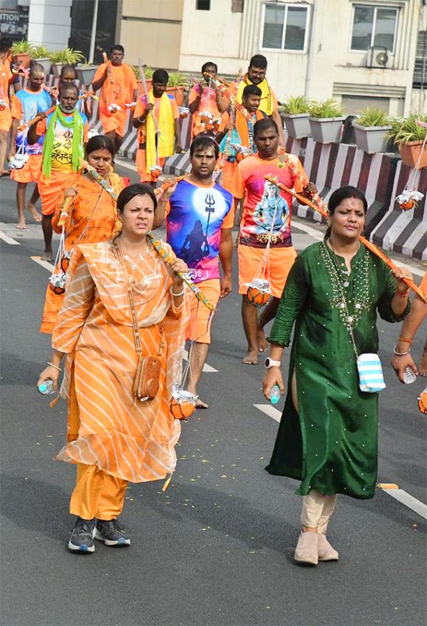 Grandly_20Celebrated_20Kavad_20Yatra_20Marwari_15.jpg 15