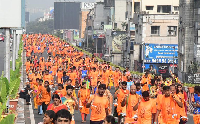 Grandly_20Celebrated_20Kavad_20Yatra_20Marwari_5.jpg 5