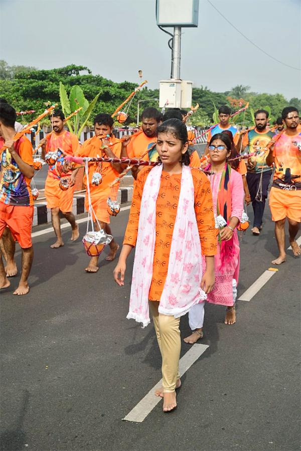 Grandly_20Celebrated_20Kavad_20Yatra_20Marwari_7.jpg 7