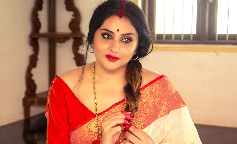 Actress-Namita.jpg