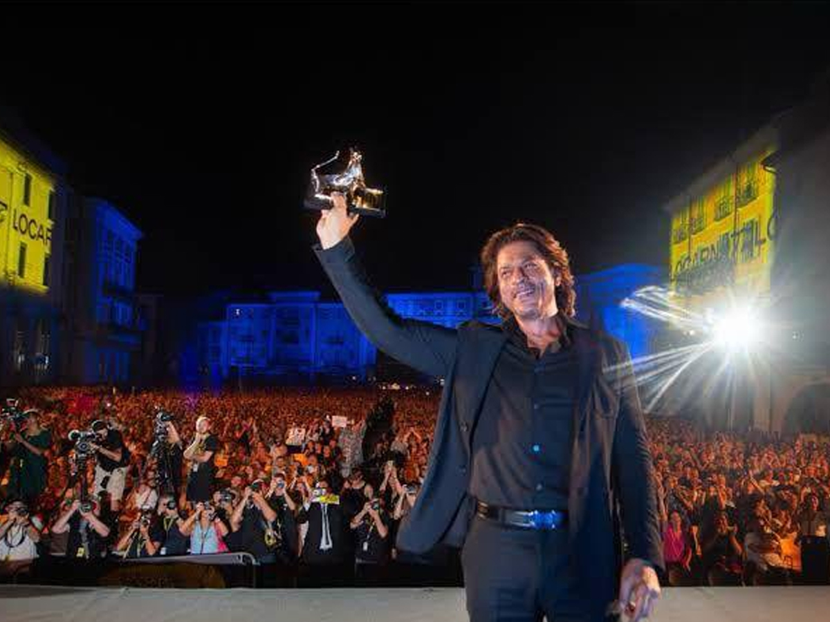 Shah-Rukh-Khan_Locarno-Film-Festival-14.jpg 15