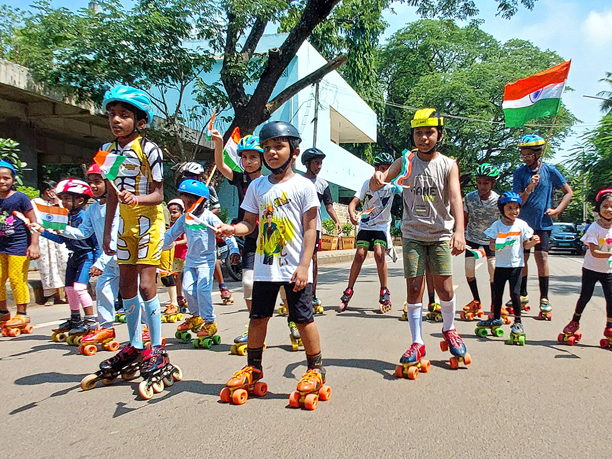 Har_20Ghar_20tiranga_20photos__20_2834_29.jpg 34