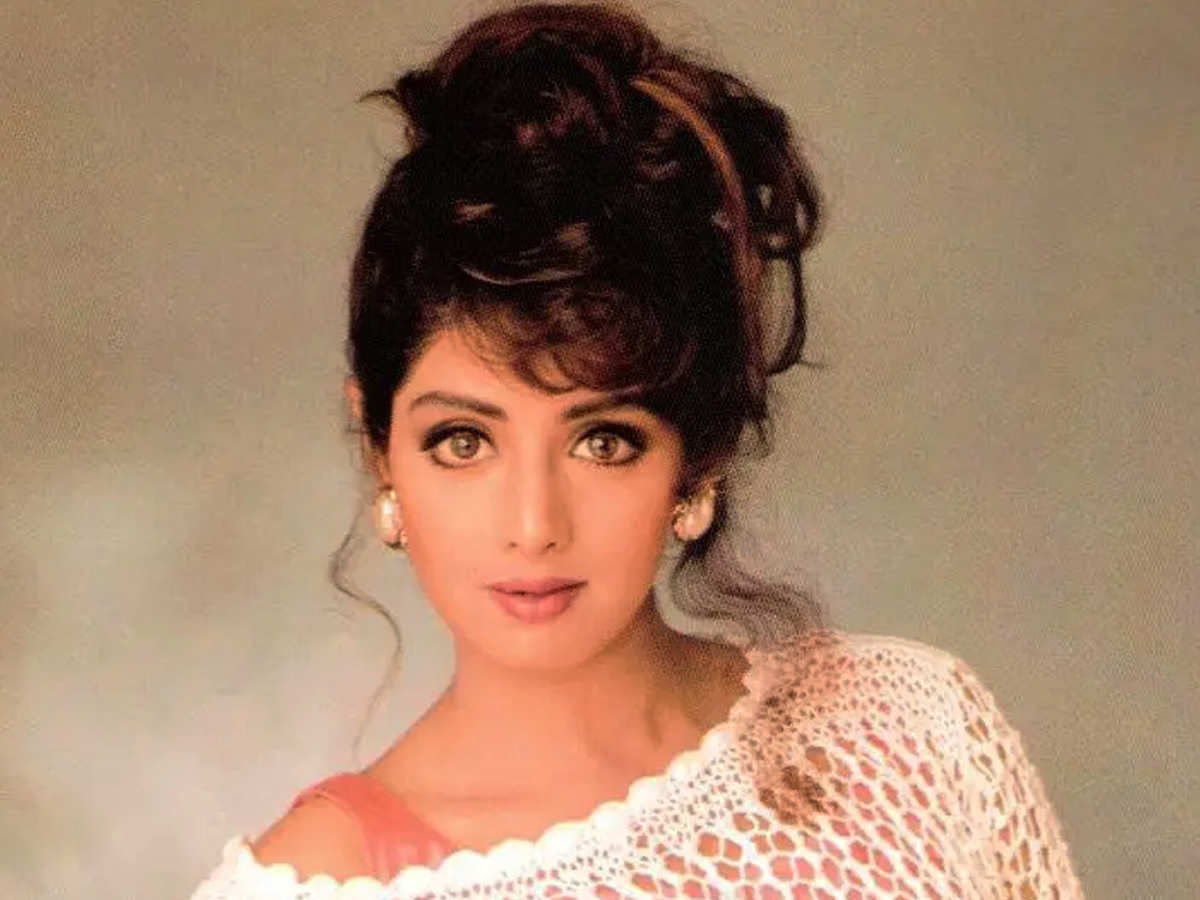 Sridevi-16.jpg 17