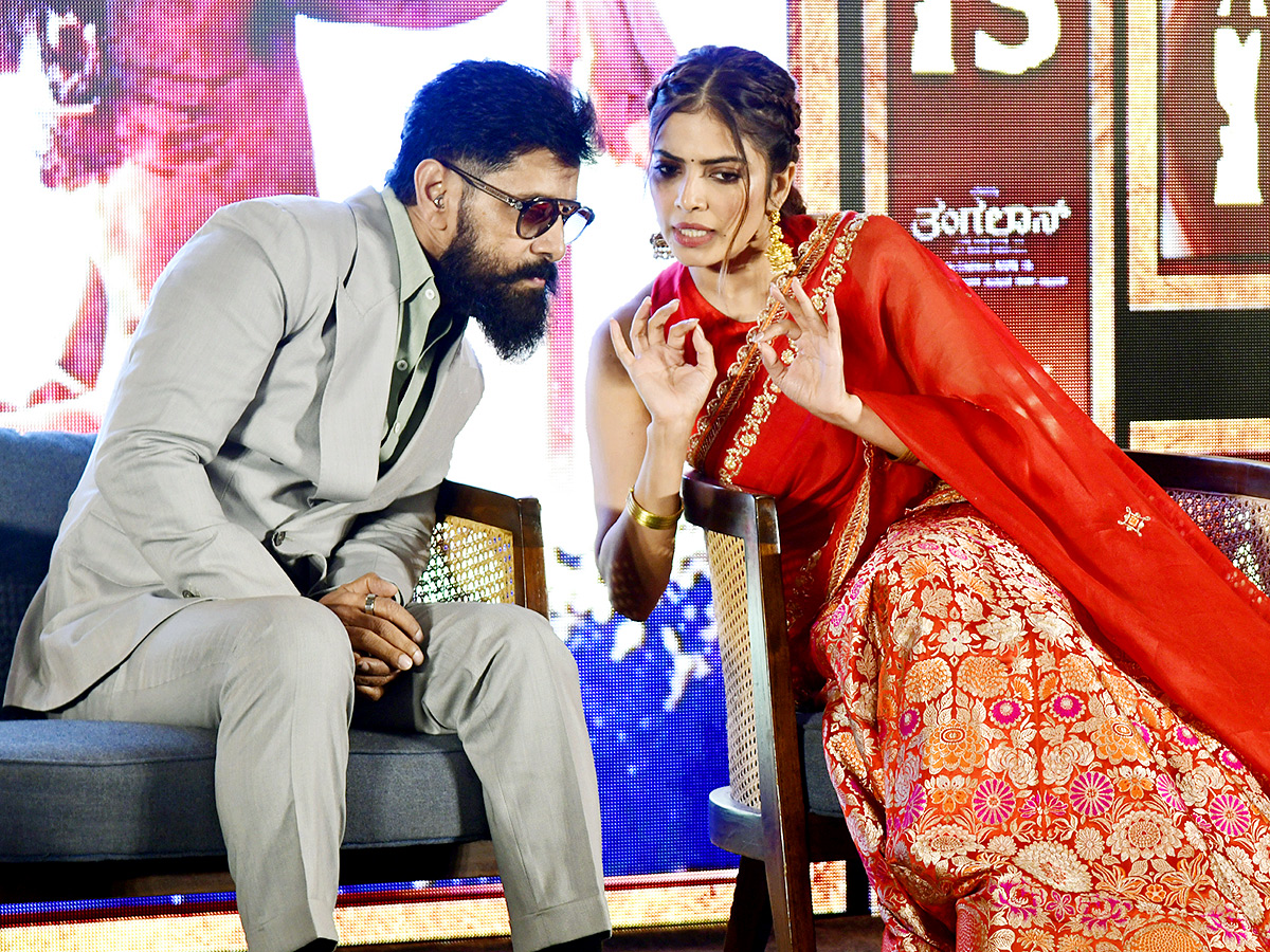 Vikram_20Thangalaan_20Team_20in_20Visakhapatnam_1.jpg 1