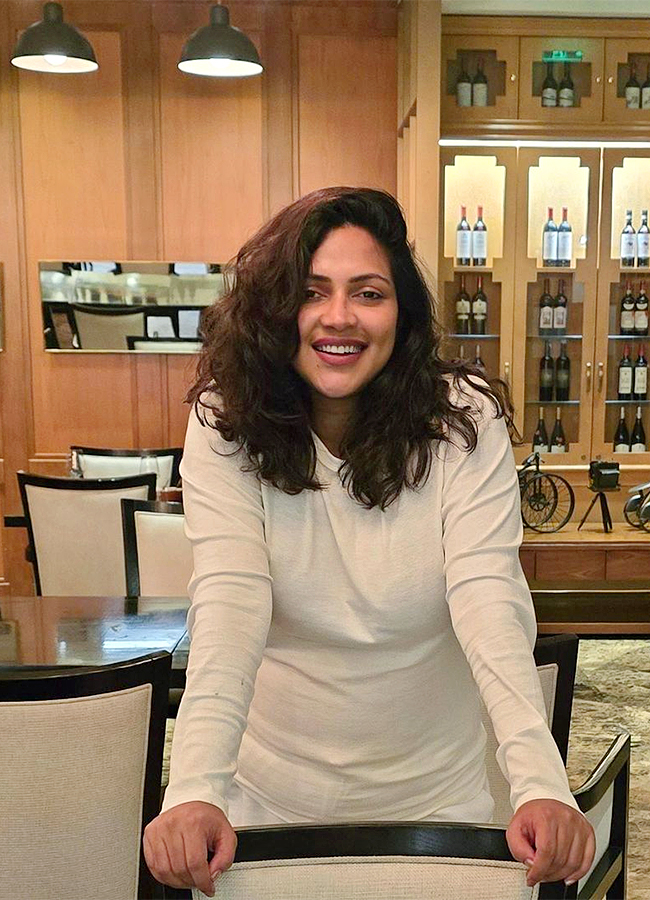 actress_20amala_20paul_20photoshoot__20_283_29.jpg 3