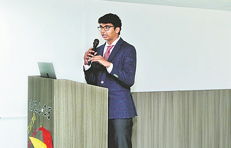 raj_0.jpg