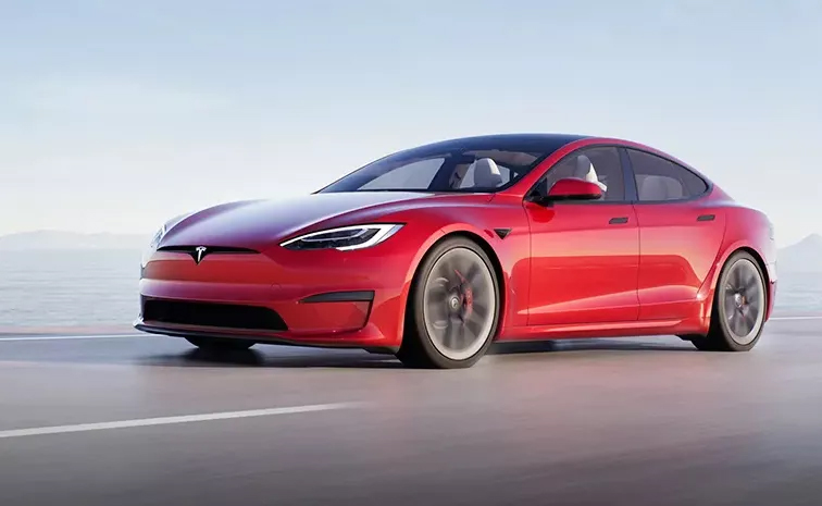 tesla01.jpg