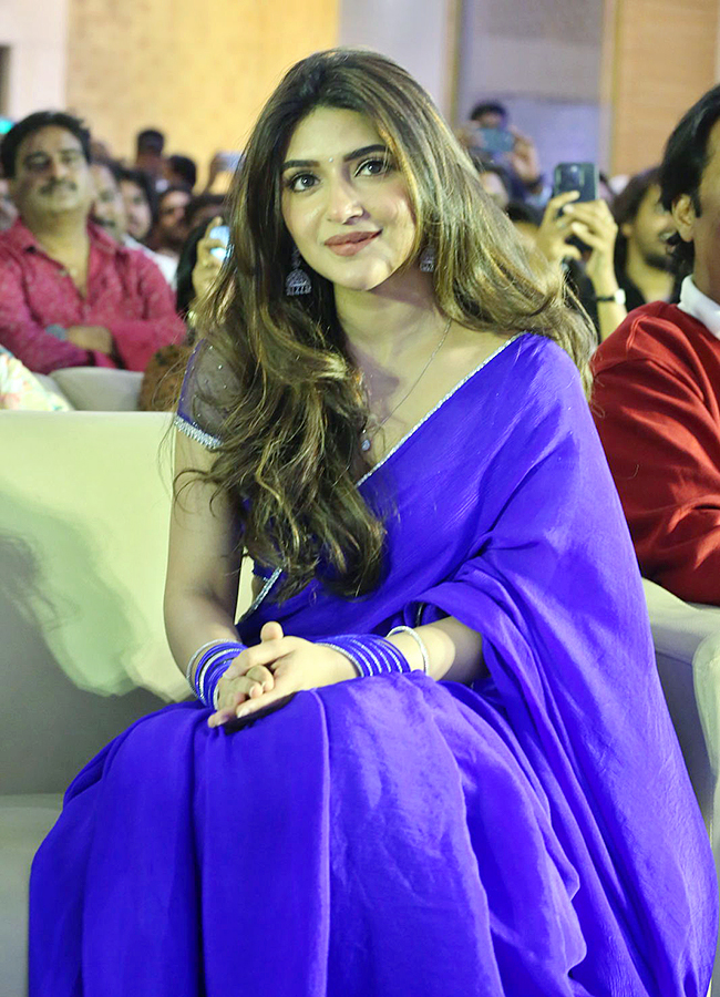 Actress_20Sreeleela_20hot_20photos__20_2818_29.jpg 18