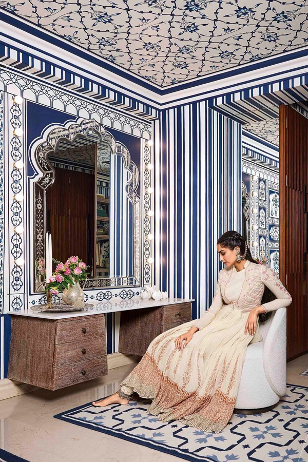 Sonam-Kapoor-2.jpg 3