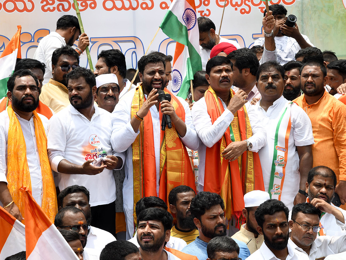 har_20ghar_20tiranga_20at_20hyderabad_20photos__20_289_29.jpg 9