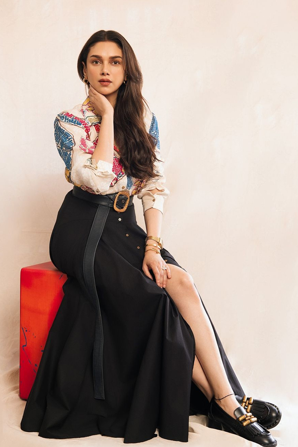 Aditi-Rao-Hydari-3_0.jpg 4