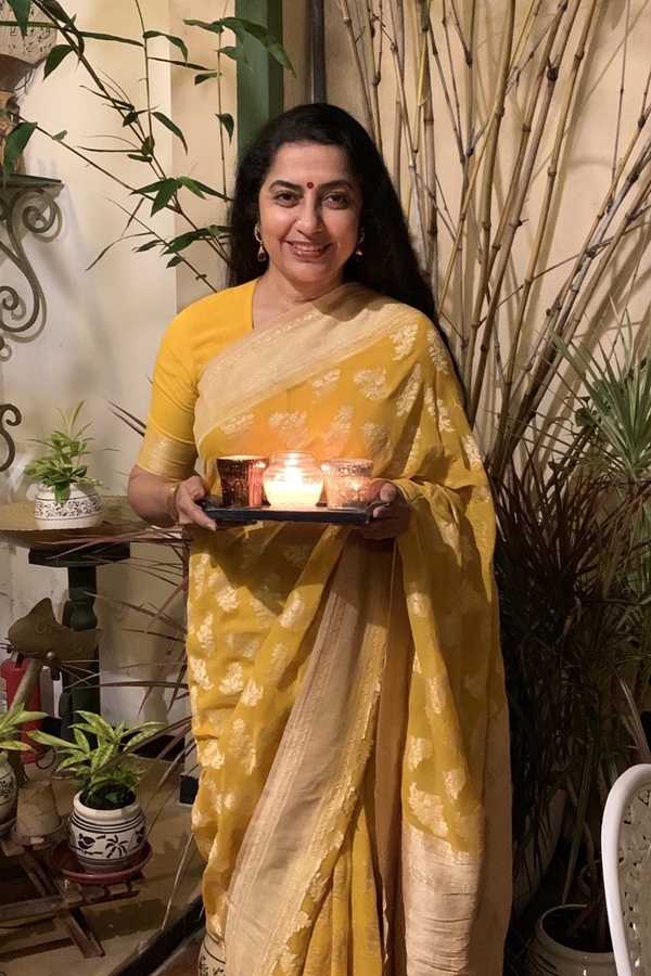 Suhasini-Maniratnam-13.jpg 14