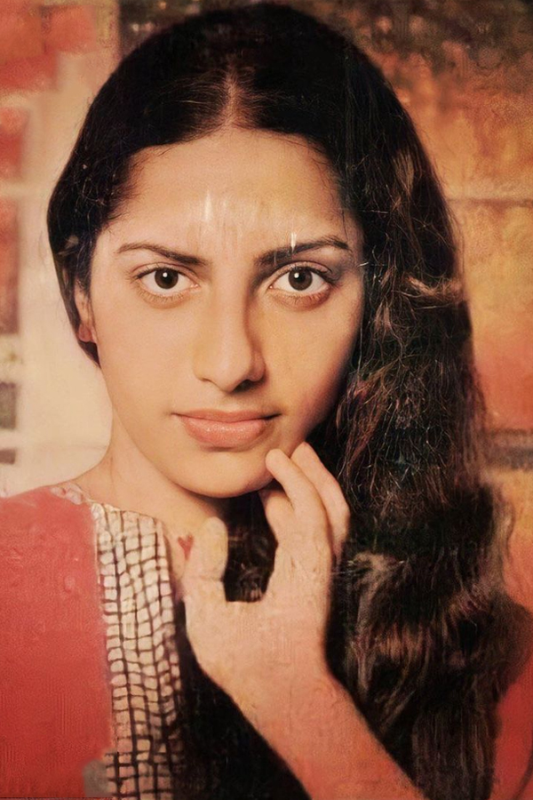 Suhasini-Maniratnam-4.jpg 5