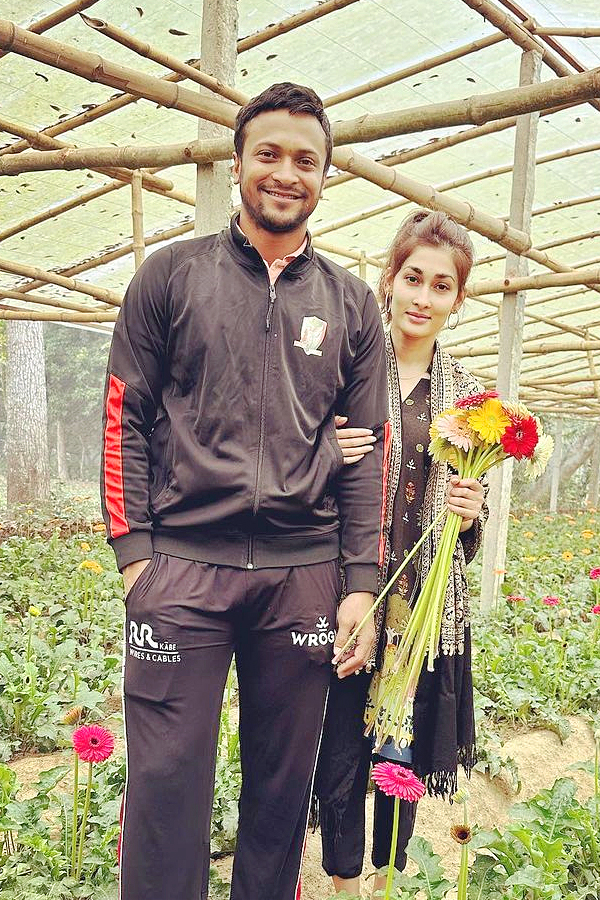Shakib_20Al_20Hasan_20wife_20clarified_20diffuses_20rumours_20of_20cheating_20Photos_20_285_29.jpg 6