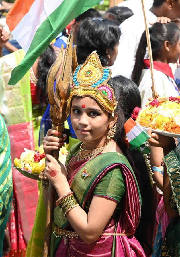 independence_20day_202024_20celebration_20at_20Khairatabad_3.jpg 3