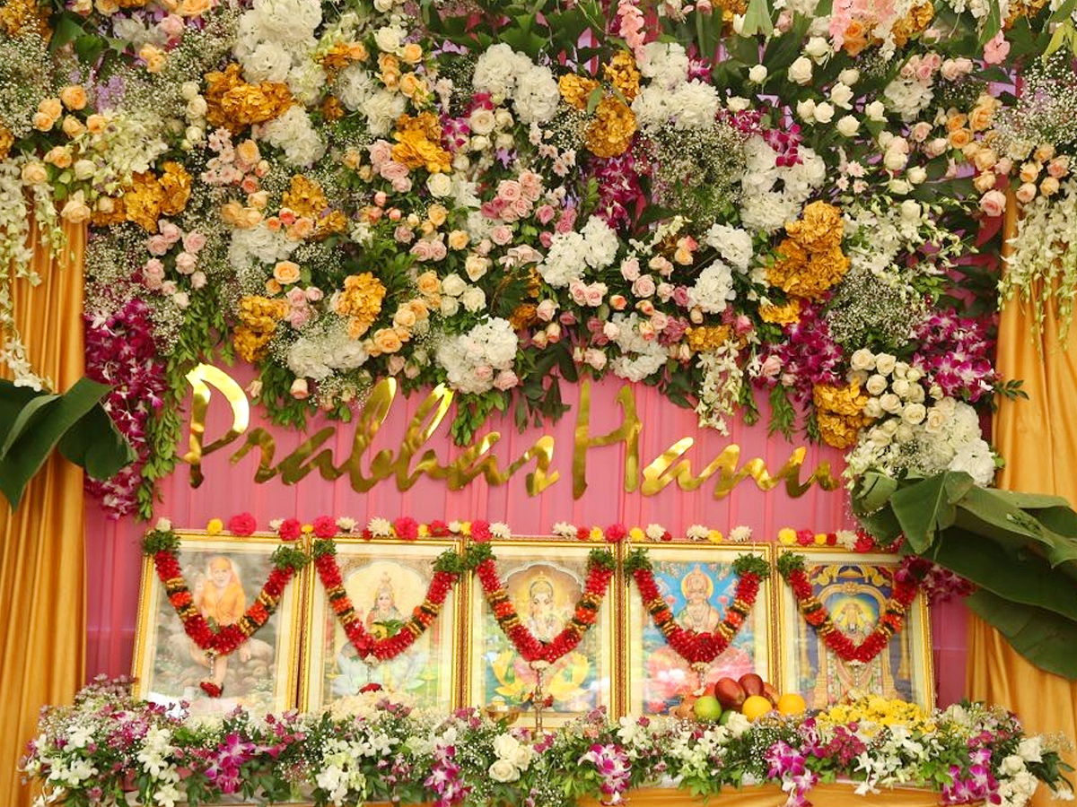Prabhas_20And_20Hanu_20Raghavapudi_20Movie_20Opening_20Pooja_20Ceremony_20Photos_20_289_29.jpg 9