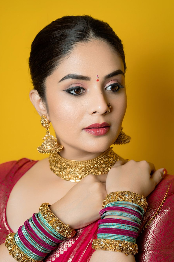 Sreemukhi-12.jpg 13
