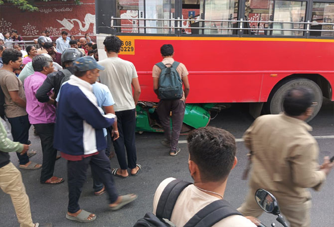 bus-lorry-auto.jpg