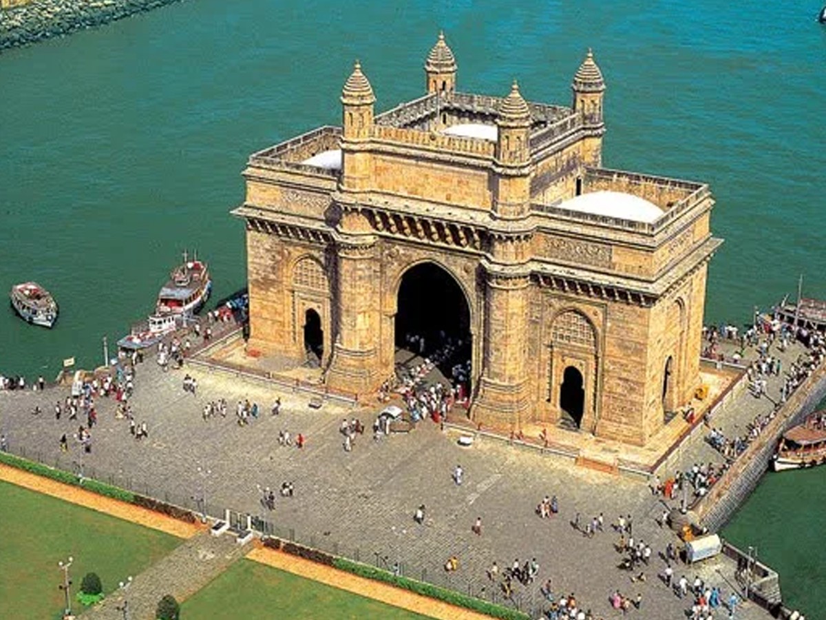 10.Gateway-of-India_Mumbai.jpg 11
