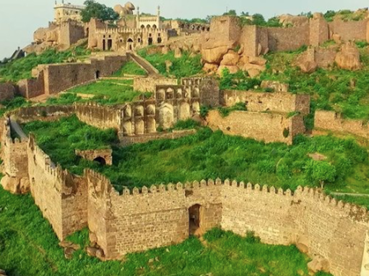 4.Golconda-Fort.jpg 5
