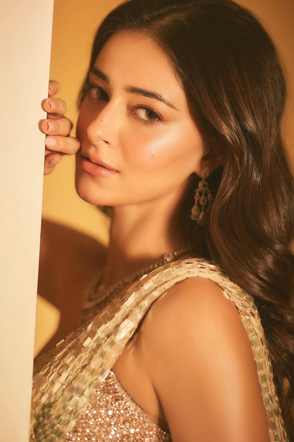 Ananya-Panday-6.jpg 7