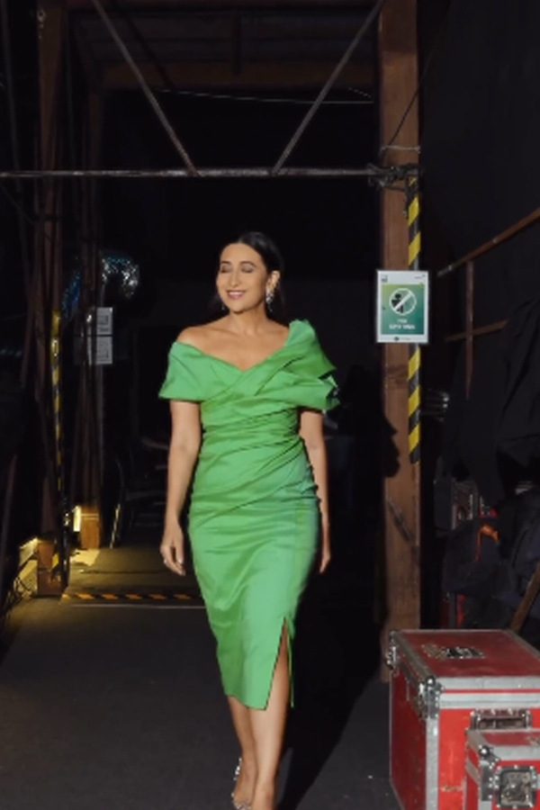 Karisma-Kapoor-5.jpg 6