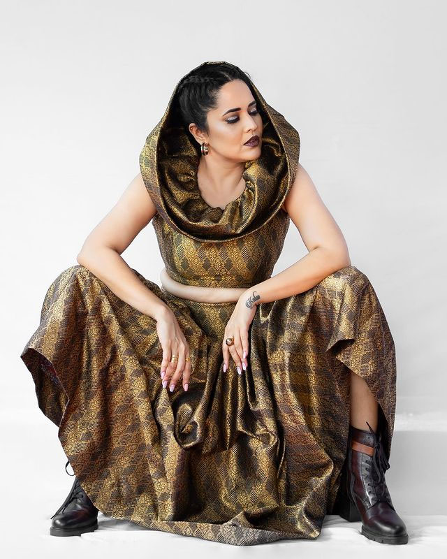 anasuya3.jpg 5