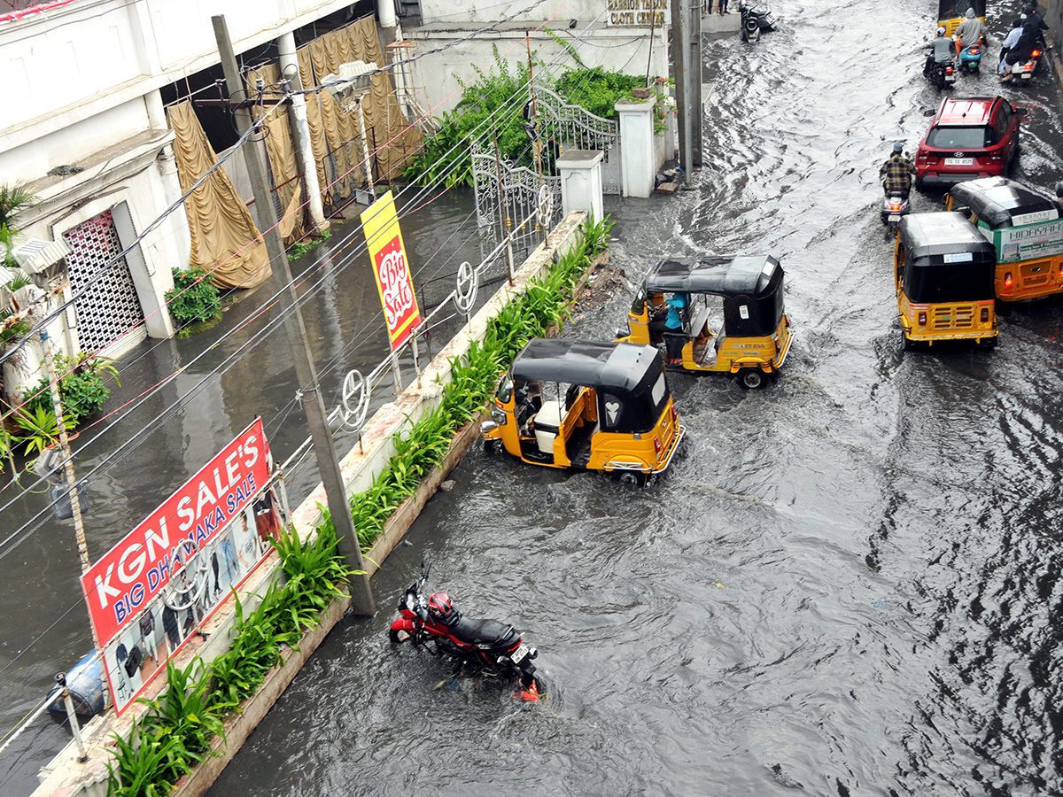 heavy_20rain_20in_20hyderabad_20photos_7.jpg 7