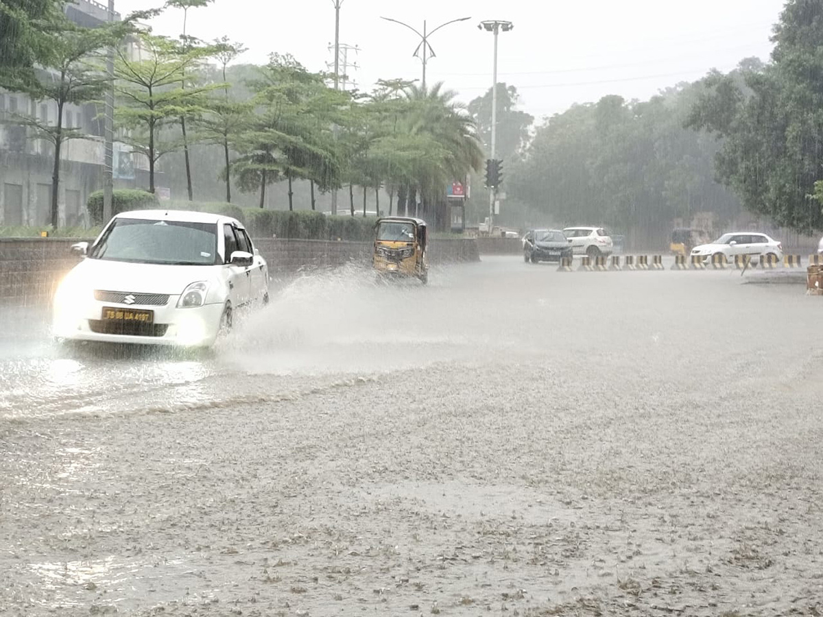 heavy_20rains_20in_20telangana_202024_20photos_9.jpg 9