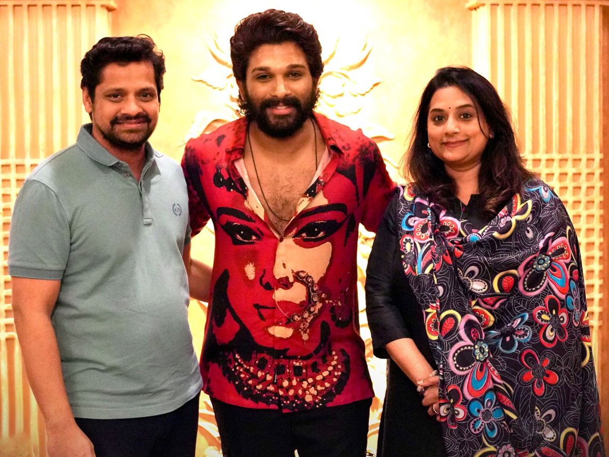 Allu-Arjun-Aay-Team-1.jpg 1