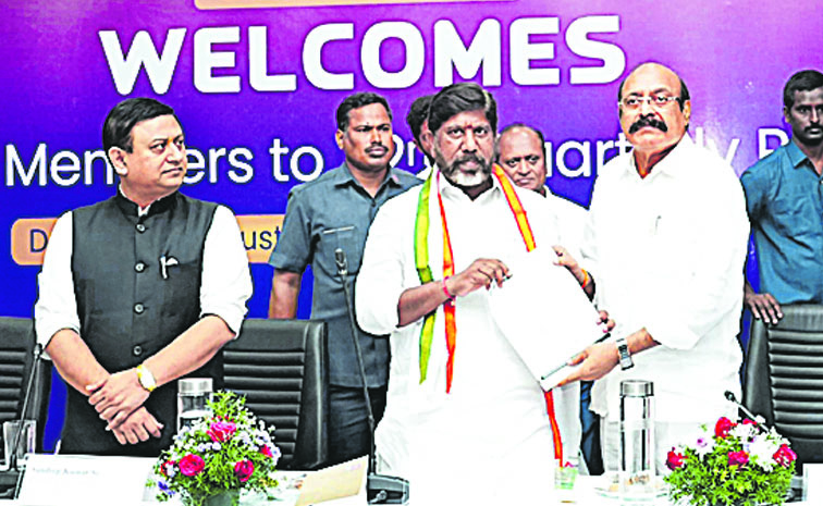 BATTI_20ADRESSING_20AT_20SLBC_20MEETING_201.jpg