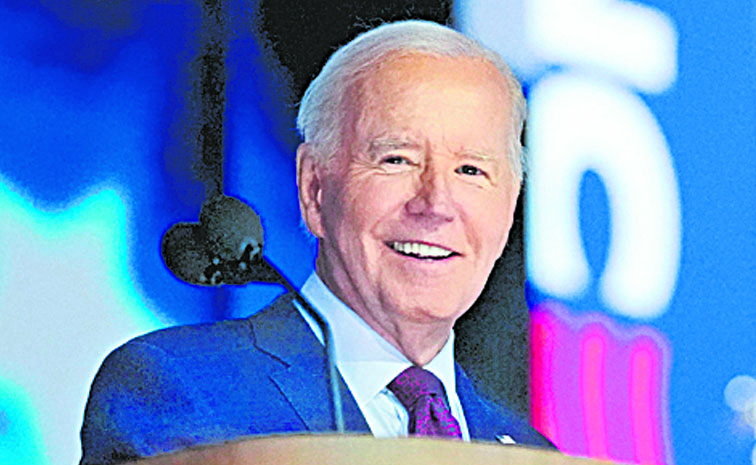 BIDEN123222.jpg