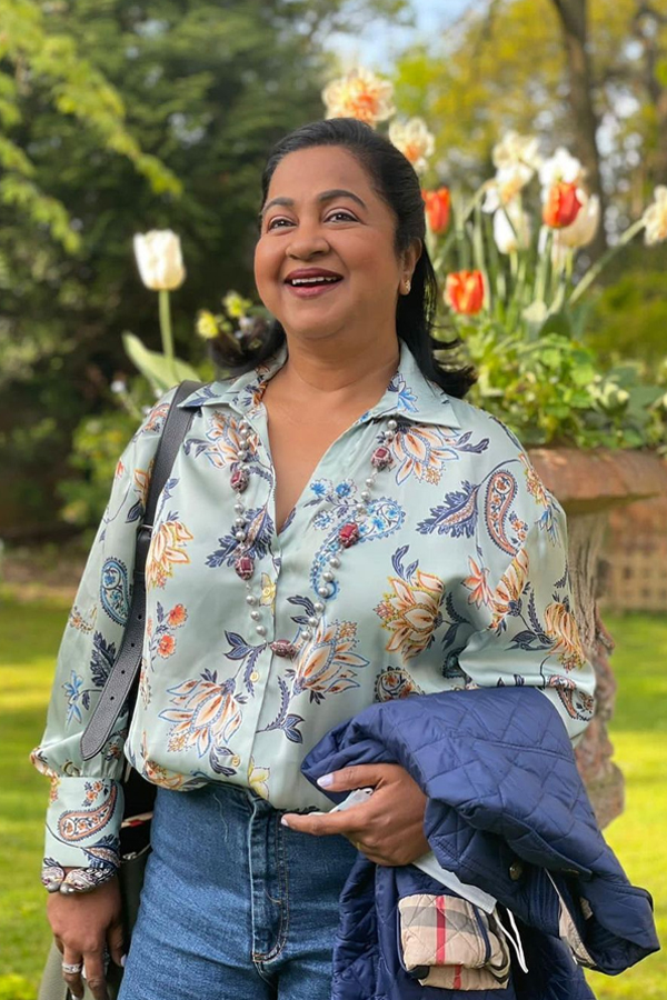 Radikaa-Sarathkumar-13_0.jpg 14