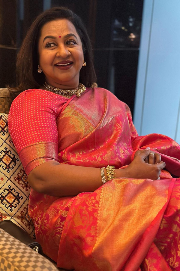 Radikaa-Sarathkumar-7_0.jpg 8