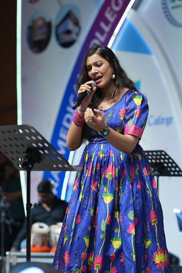Geetha-Madhuri-1.jpg 2