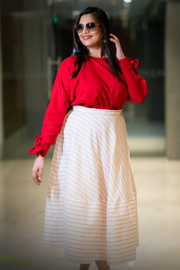Geetha-Madhuri-4.jpg 5