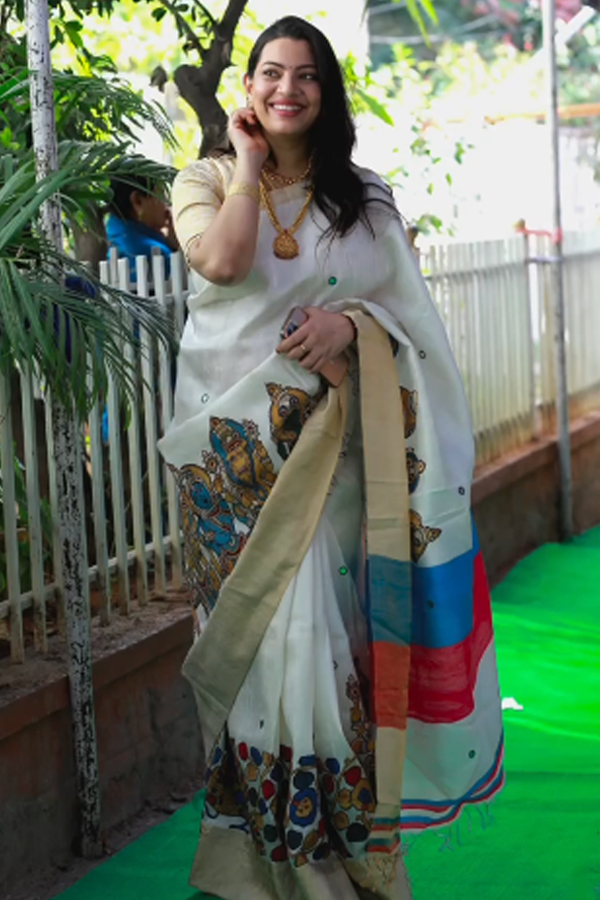 Geetha-Madhuri-7.jpg 8