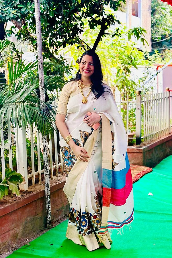 Geetha-Madhuri-8.jpg 9