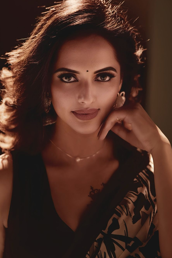 Jyothi-Poorvaj-3.jpg 4