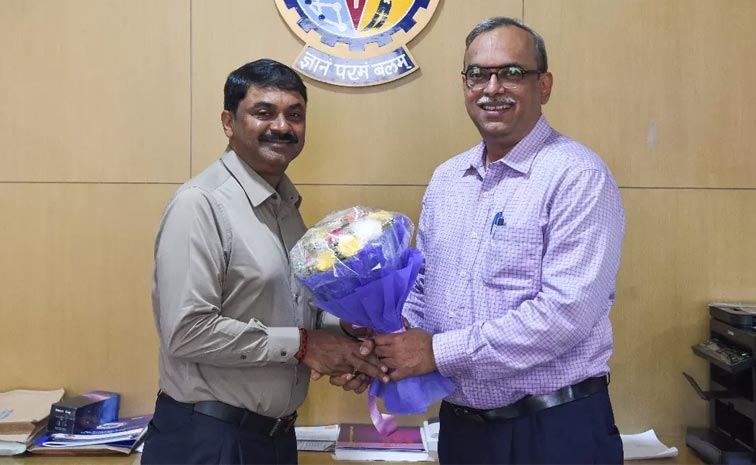 satish-reddy.jpg