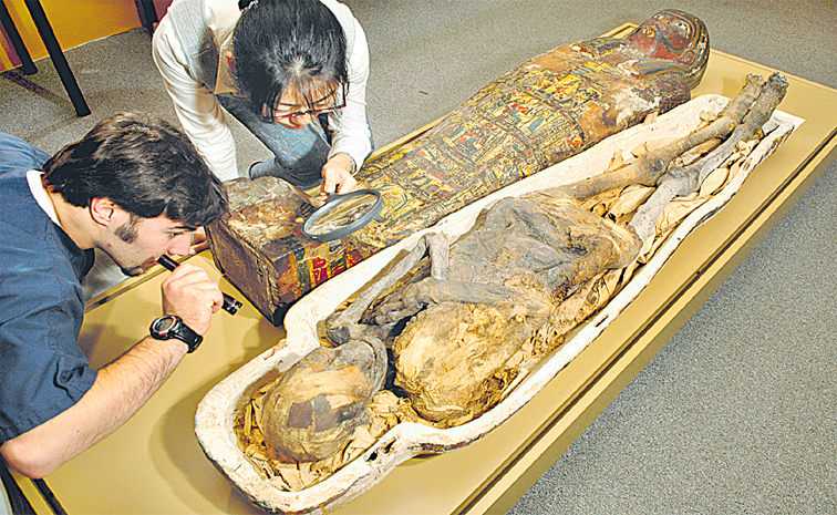 Mummy.jpg