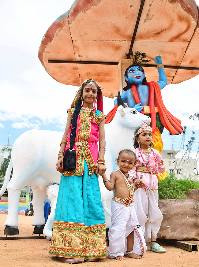 krishna_20janmashtami_20celebration_202024_15.jpg 14