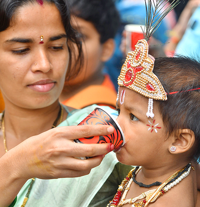 krishna_20janmashtami_20celebration_202024_8.jpg 8