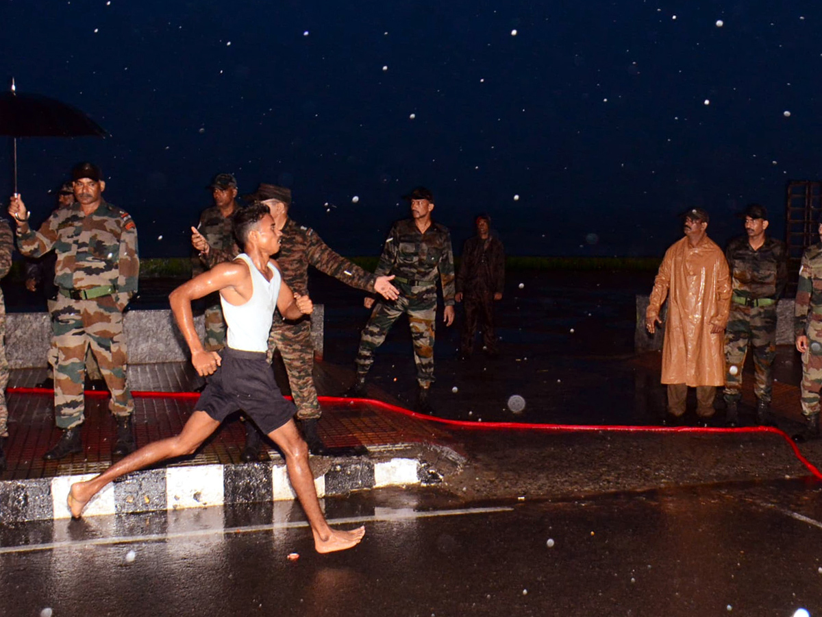 Army_20Recruitment_20In_20Visakhapatnam_20Photos_5.jpg 5