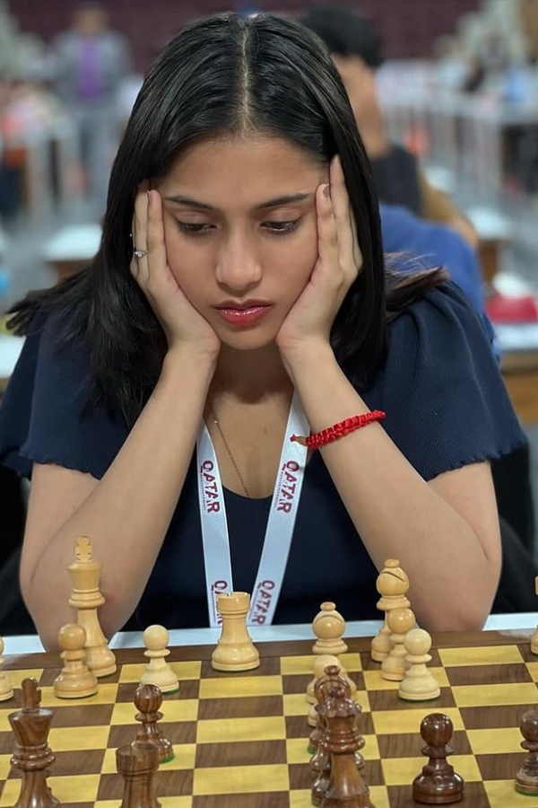 Chess_20Player_20Divya_20Deshmukh_20Achieves_20Career_20Best_20Rank_20Photos_20_284_29.jpg 5